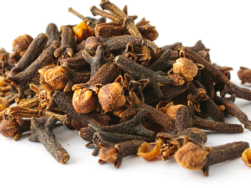  CLOVE: 4 MOST ESSENTIAL HEALTH BENEFITS